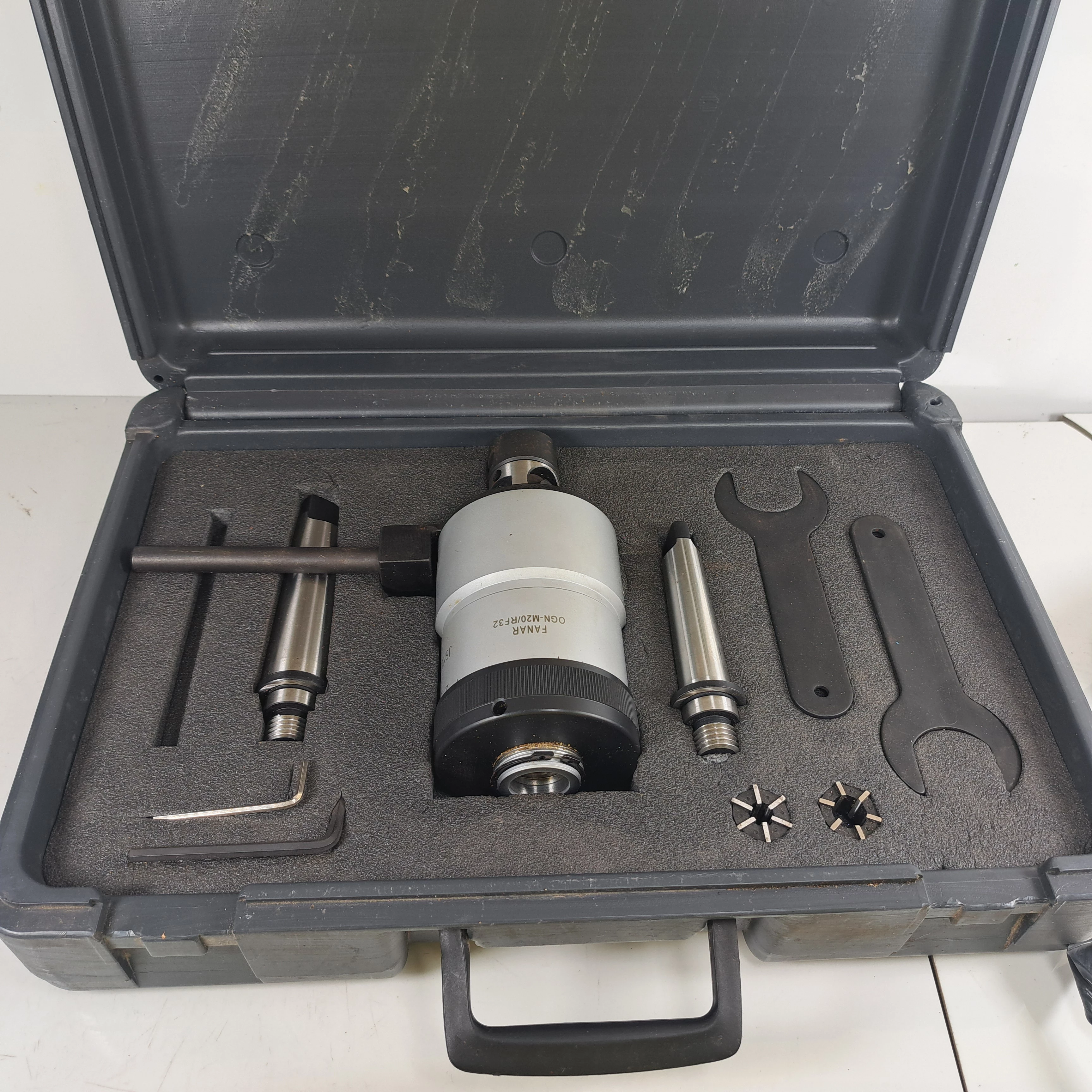 glowica-gwintujaca-nawrotna-ogn-m20rf23-walizka-rybnicka-3-gliwice-g1