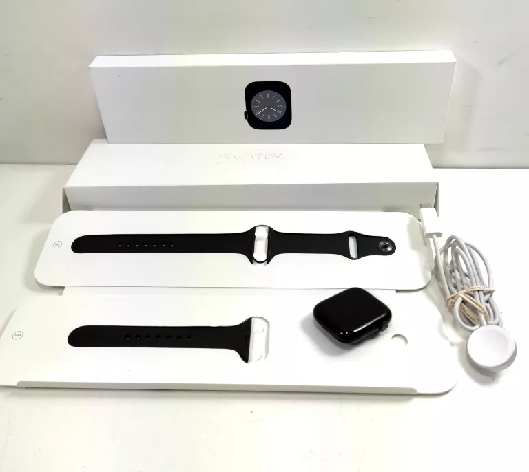 SMARTWATCH APPLE WATCH SERIE 8 45MM