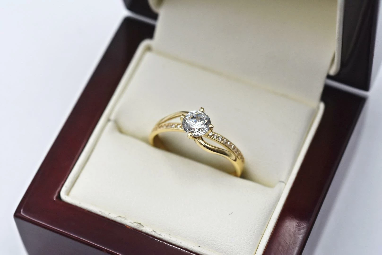 unikatowy-zloty-pierscionek-z-cyrkoniami-p585-14k-234g-r21-stan-11323-2