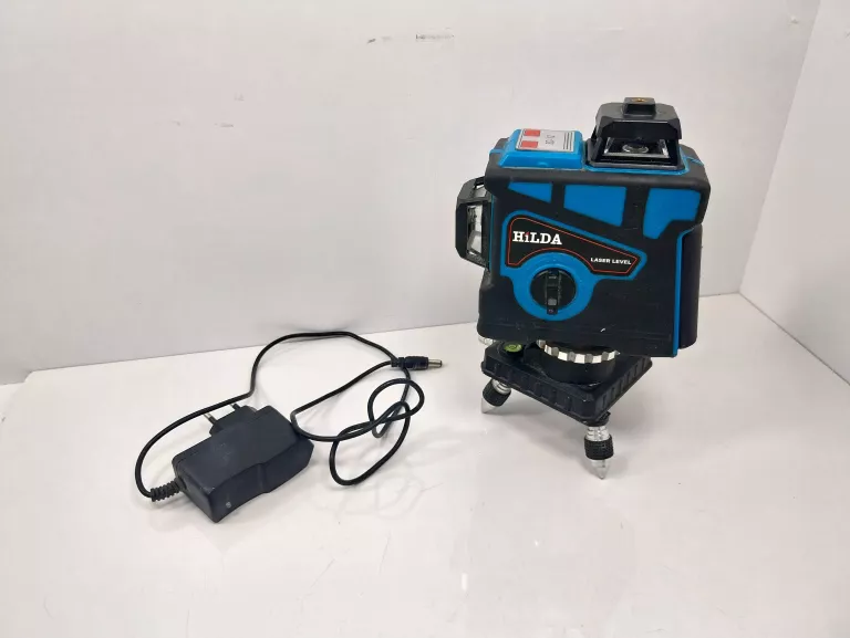 HILDA POZIOMICA LASEROWA 3D 12 LINII LASER KRZYŻOWY SAMOPOZIOMUJĄCY