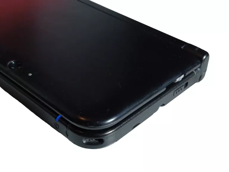 konsola-nintendo-3ds-xl-pokrowiec-kabel-gra-kod-producenta-spr-s-bkab-usz