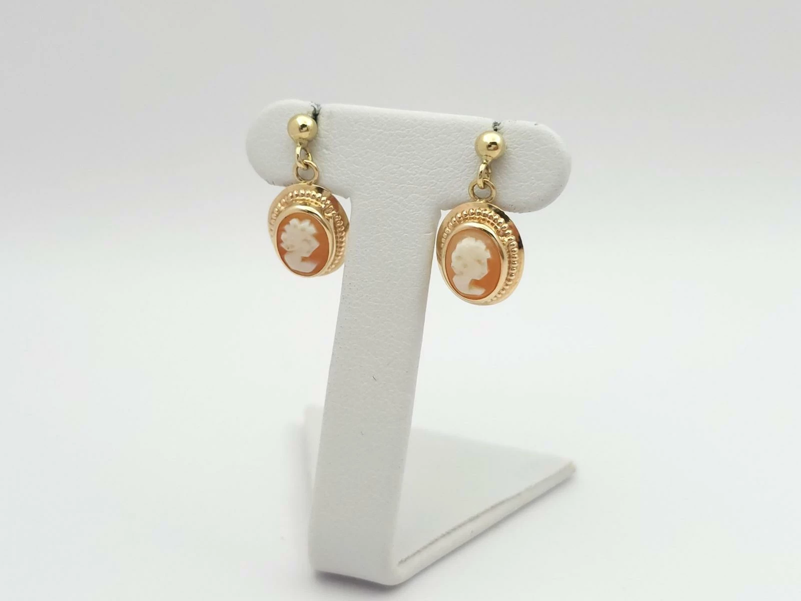 eleganckie-zlote-kolczyki-kamea-585-14k-140g-sztyft-material-zloto