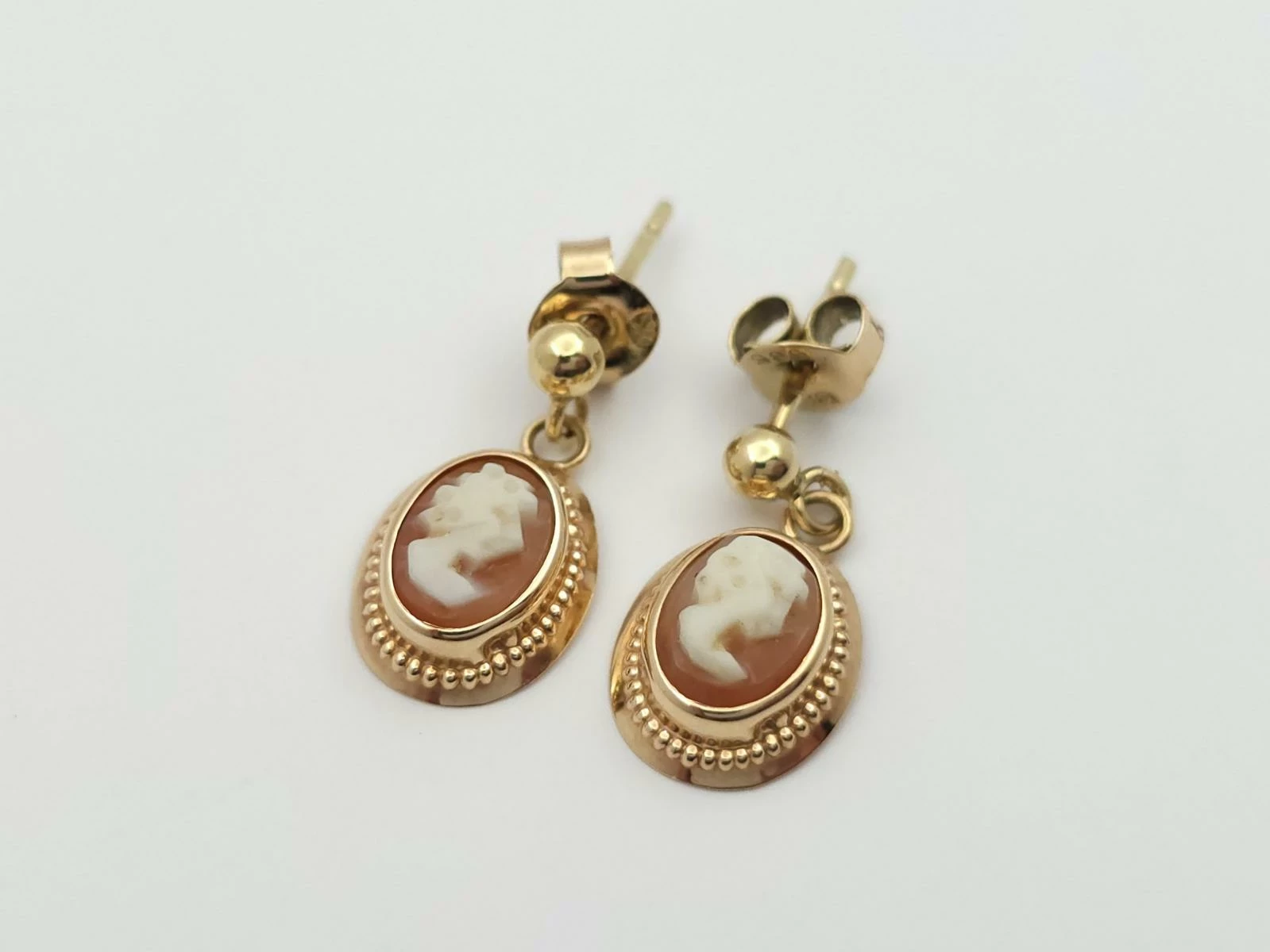 eleganckie-zlote-kolczyki-kamea-585-14k-140g-sztyft-rodzaj-wyrob-jubilerski