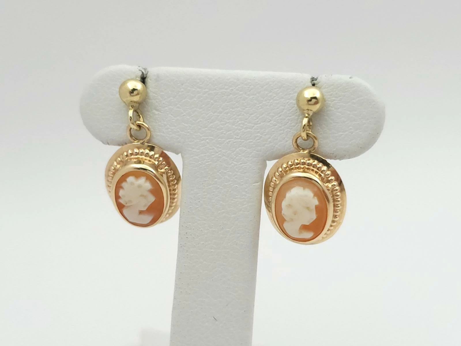 eleganckie-zlote-kolczyki-kamea-585-14k-140g-sztyft-kamien-inny-kamien