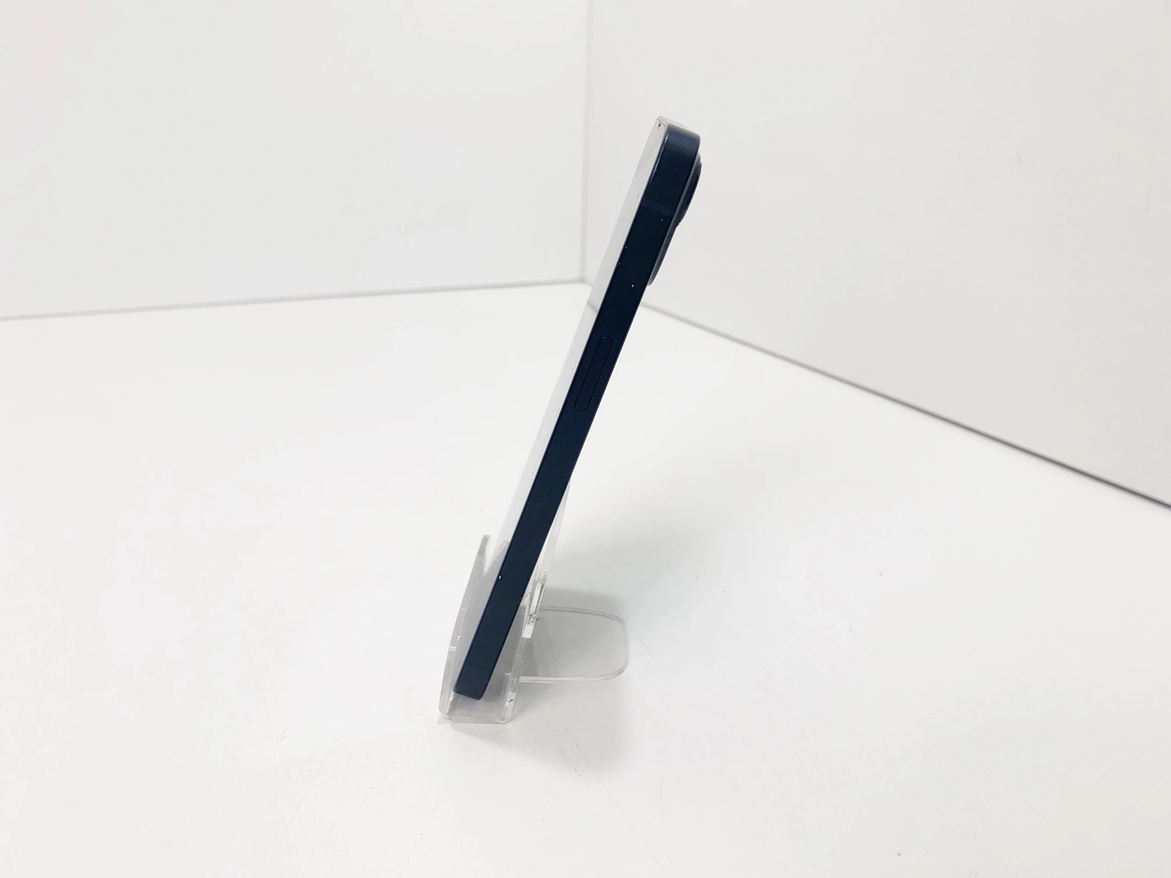 telefon-iphone-13-128gb-kod-producenta-mlpf3qla