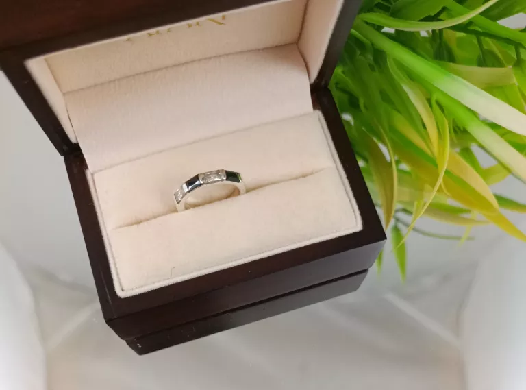 srebrny-pierscionek-411g-925-przechodnia-1-przasnysz