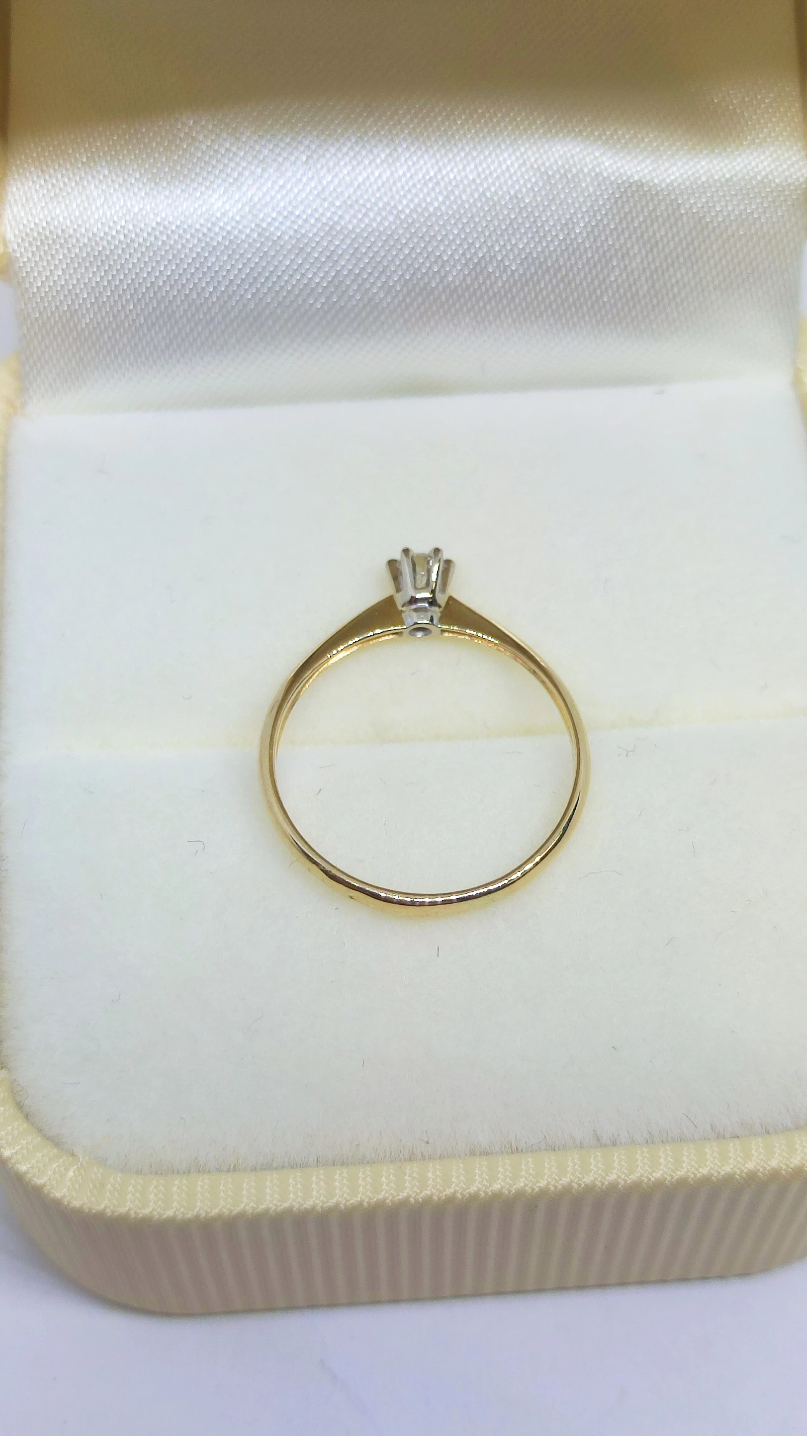 pierscionek-14k-z-diamentem-seminaryjska-2-kielce