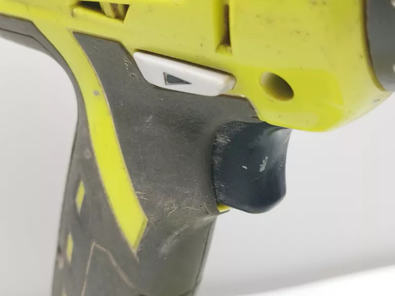 WKRĘTARKA RYOBI LLCDI1802 + 2 AKU 1,3 AH UDAR