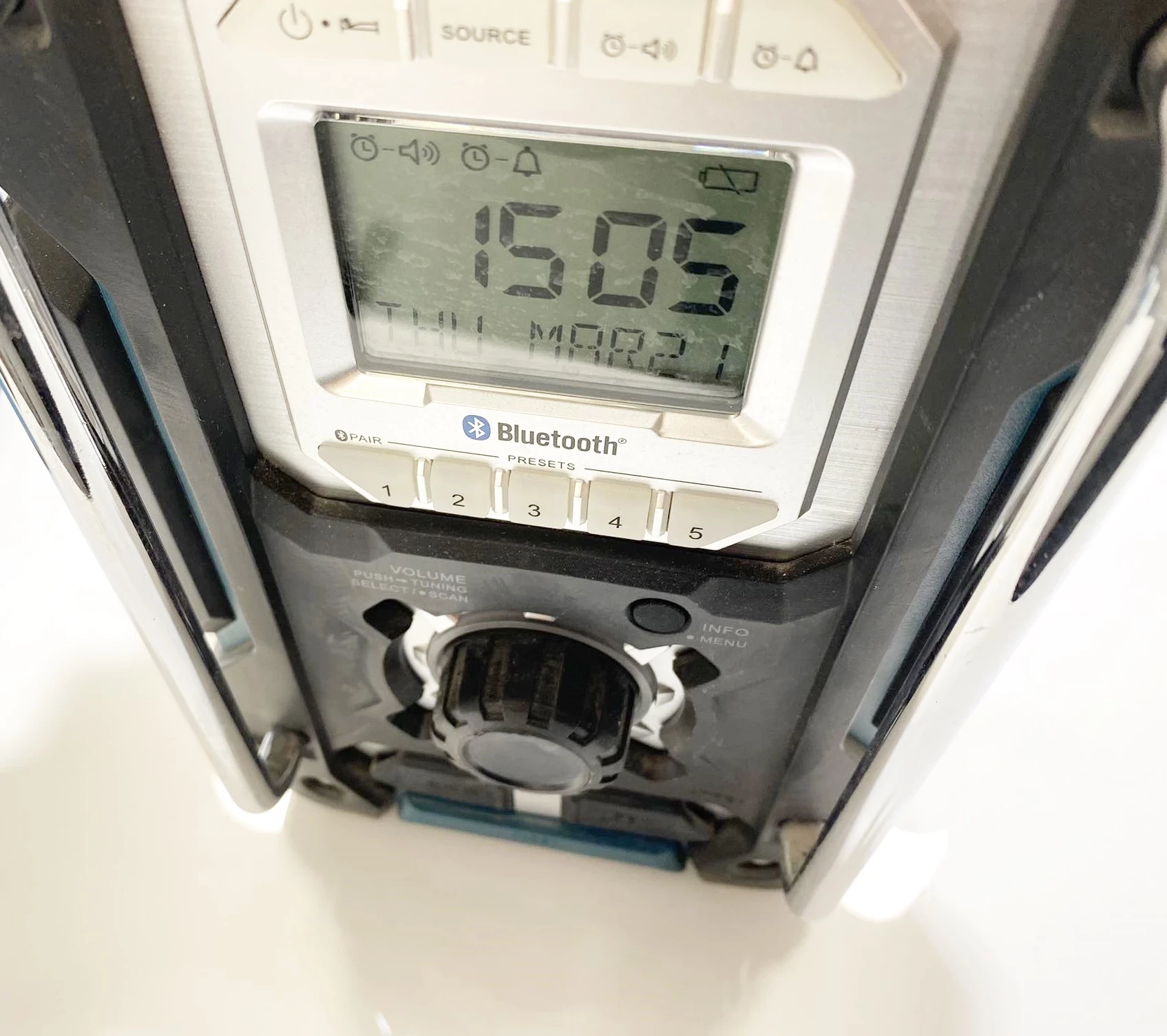 radio-budowlane-makita-dmr108n-ean-gtin-088381750646