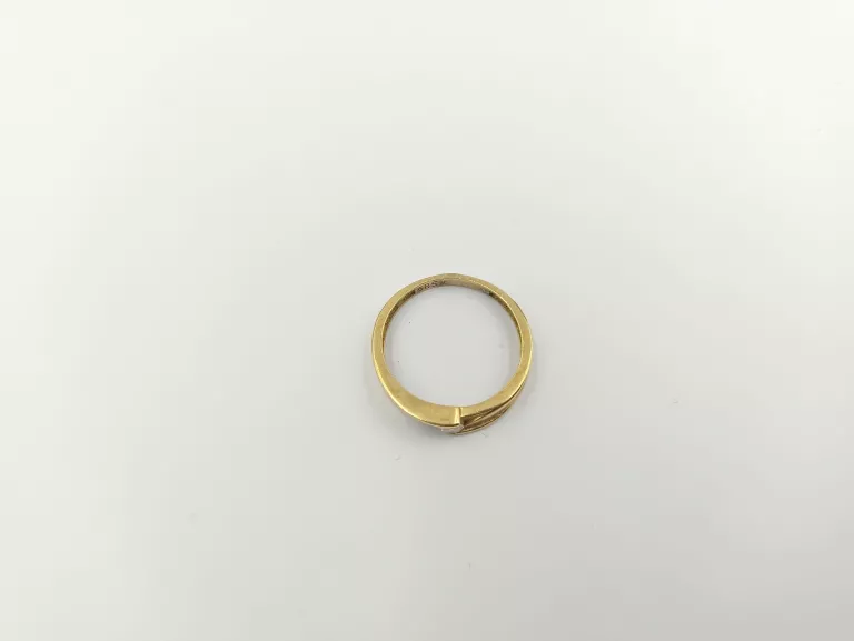 wyrob-jubilerski-uzywany-pierscionek-marka-bez-marki