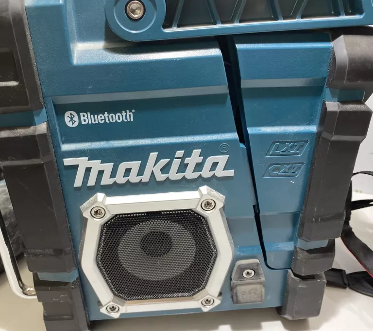RADIO BUDOWLANE MAKITA DMR108N