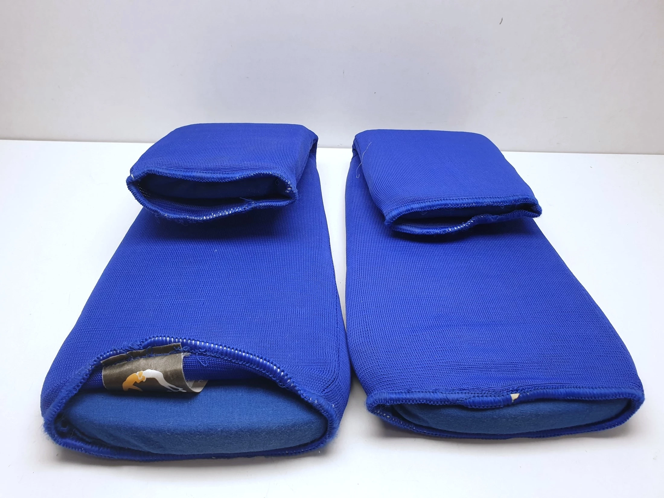 ochraniacze-na-piszczele-manto-niebieskie-xl-kod-producenta-logotype