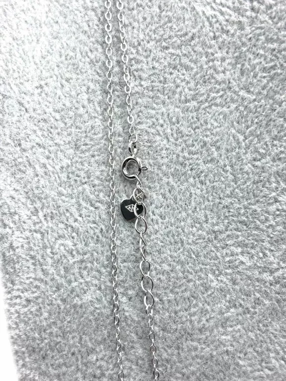 UROCZY SREBRNY ŁANCUSZEK 925 3,4G