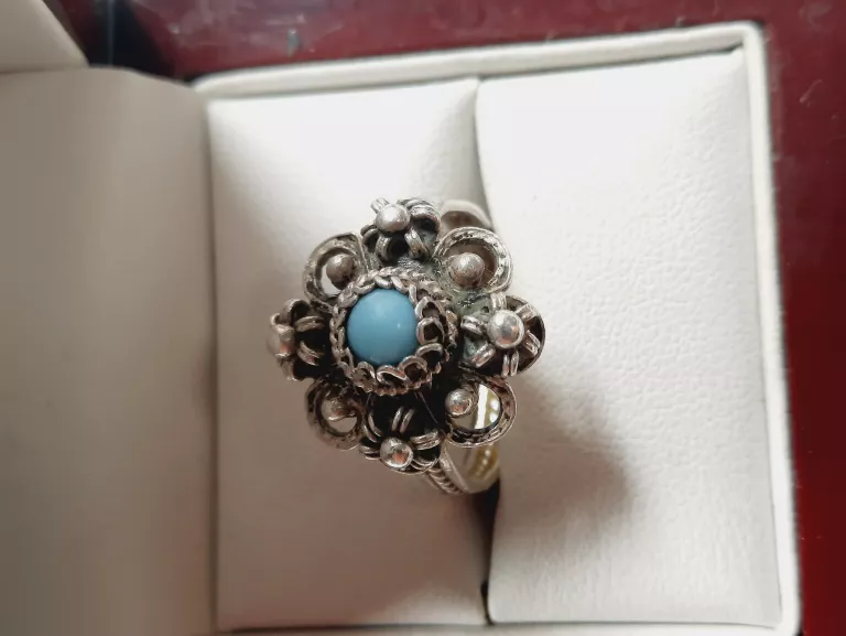 srebrny-stary-pierscionek-pr800-w390-material-srebro