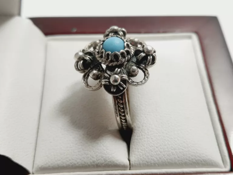 srebrny-stary-pierscionek-pr800-w390-marka-bez-marki