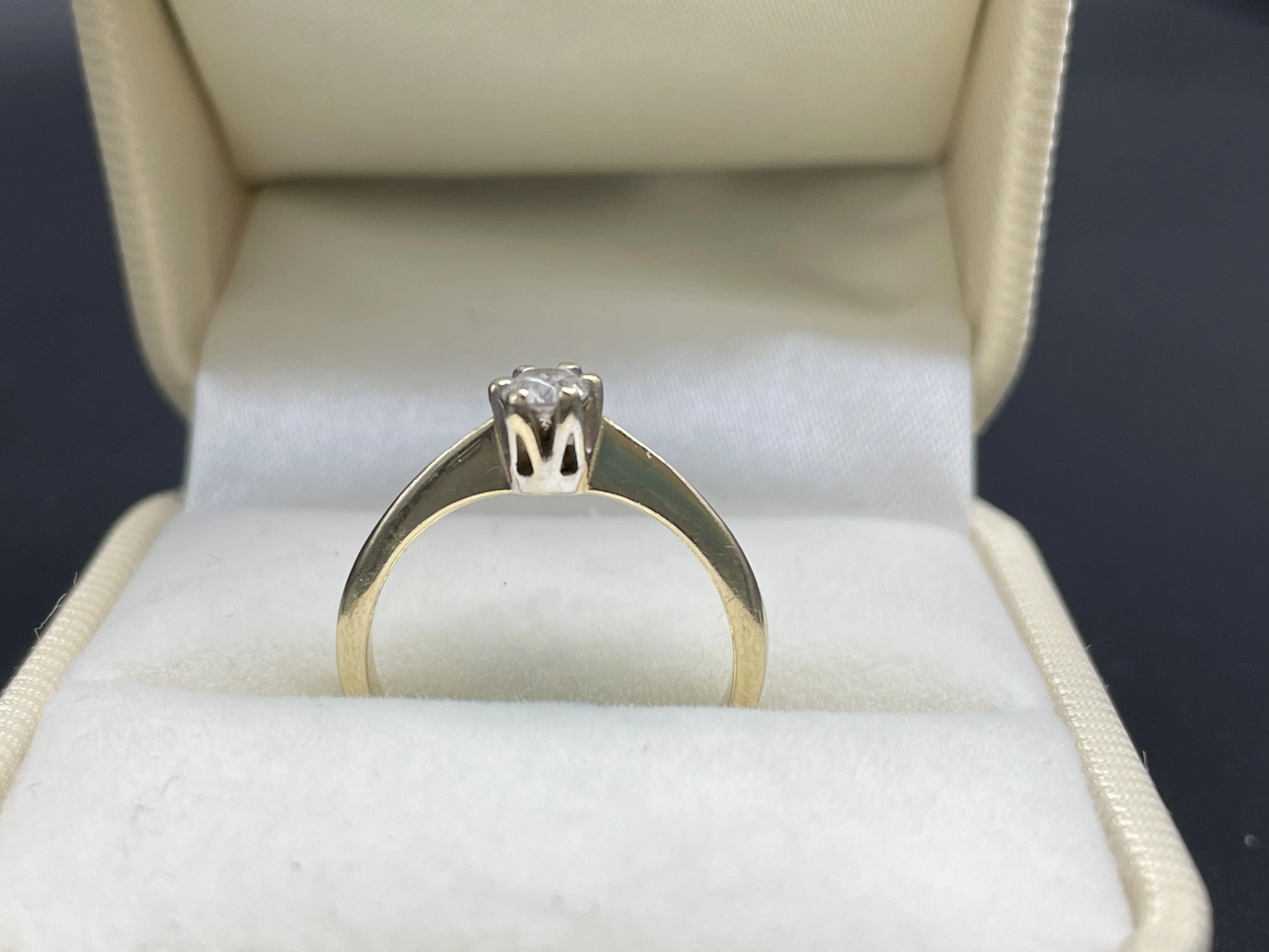 pierscionek-zloto-14k-rodzaj-klasyczne