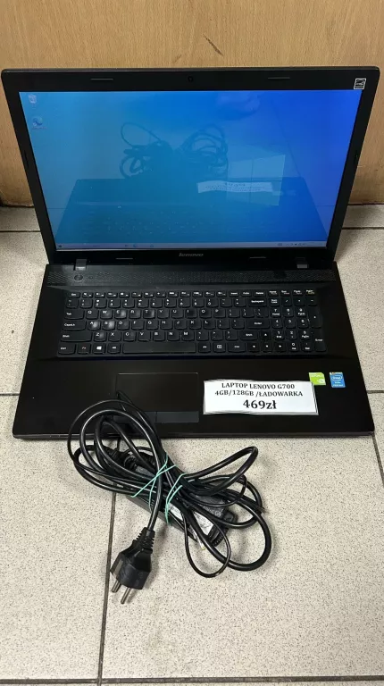 LAPTOP LENOVO G700 4GB/128GB /ŁADOWARKA