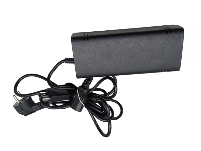 zasilacz-do-konsoli-xbox-360-slim-waska-2-laziska-gorne