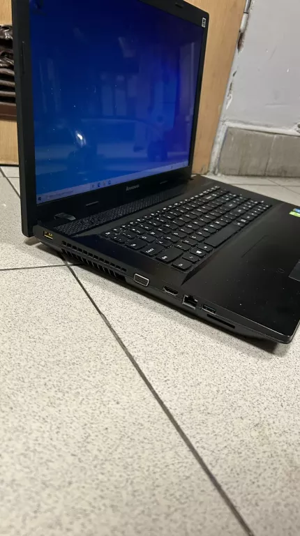 LAPTOP LENOVO G700 4GB/128GB /ŁADOWARKA