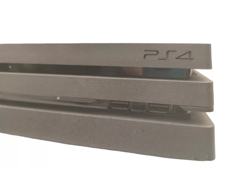 konsola-playstation-4-pro-1t-2-pady-ean-gtin-0711719971160