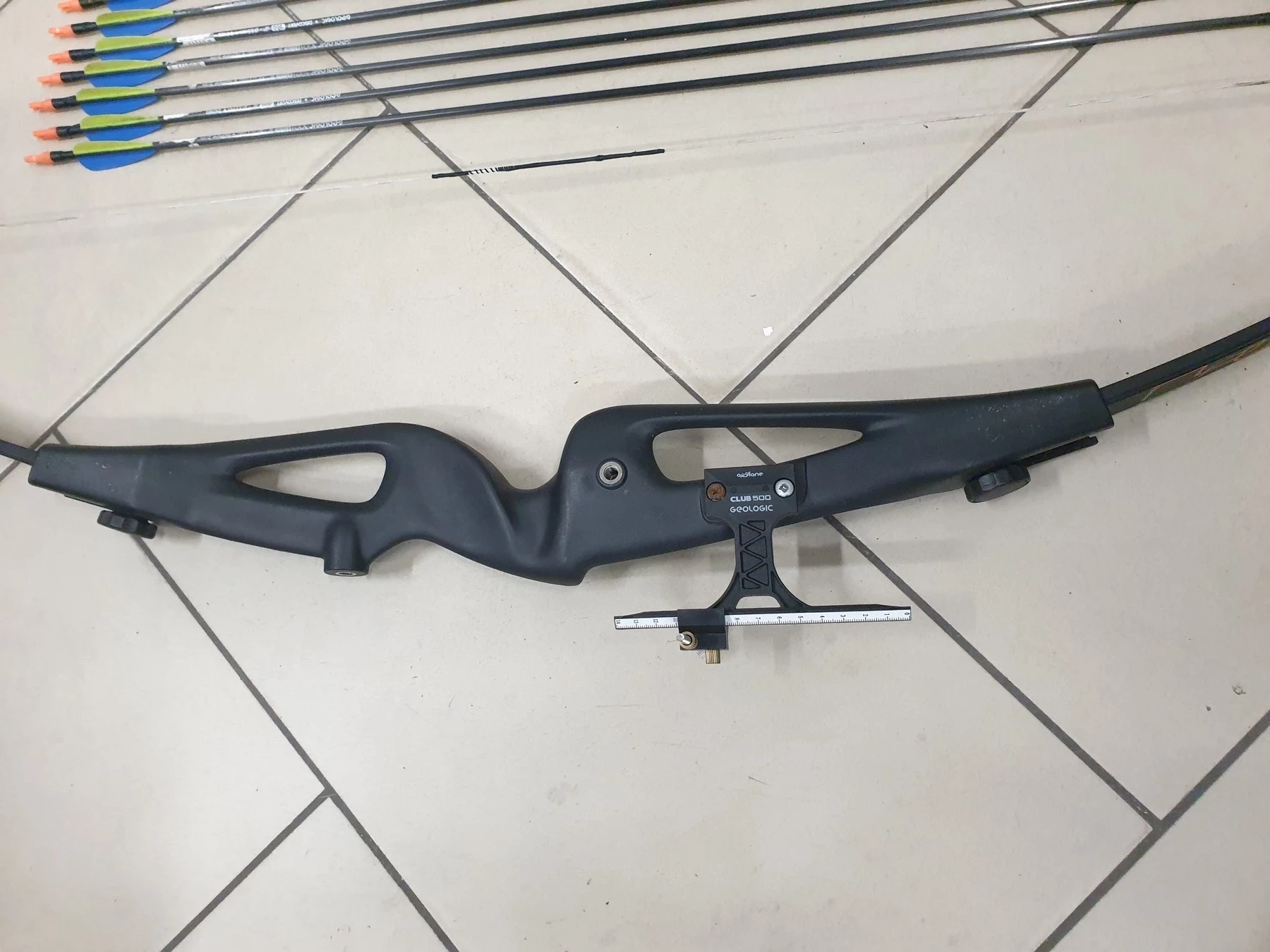 luk-oxylane-intech-2-strzaly-stan-uzywany