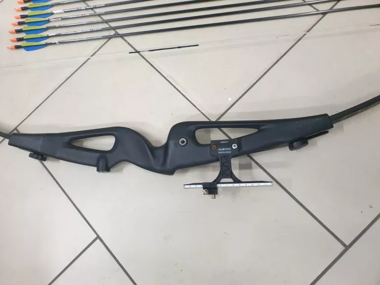 luk-oxylane-intech-2-strzaly-stan-uzywany