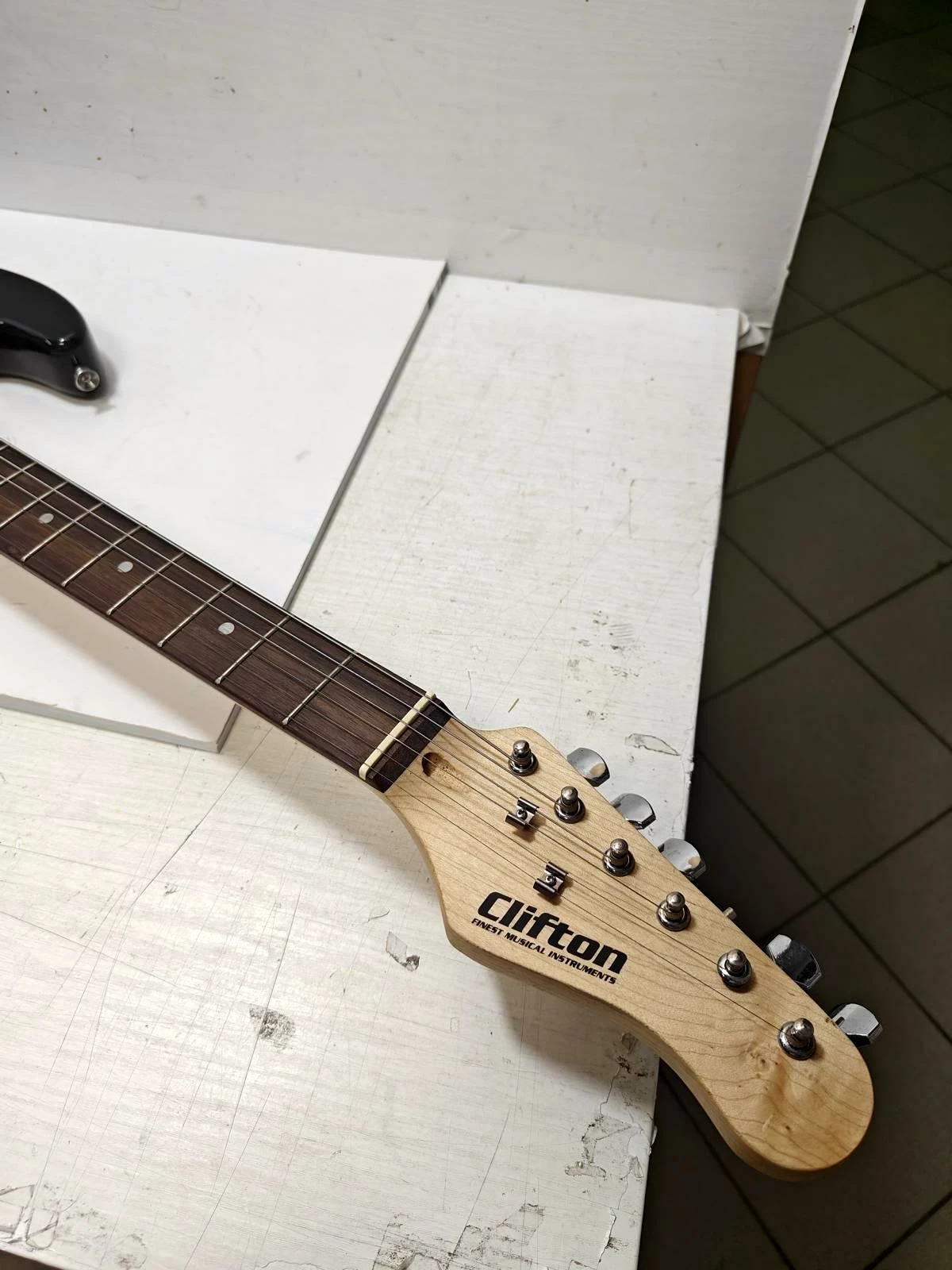 gitara-elektryczna-clifton-e-guitar-set-101341-stan-uzywany