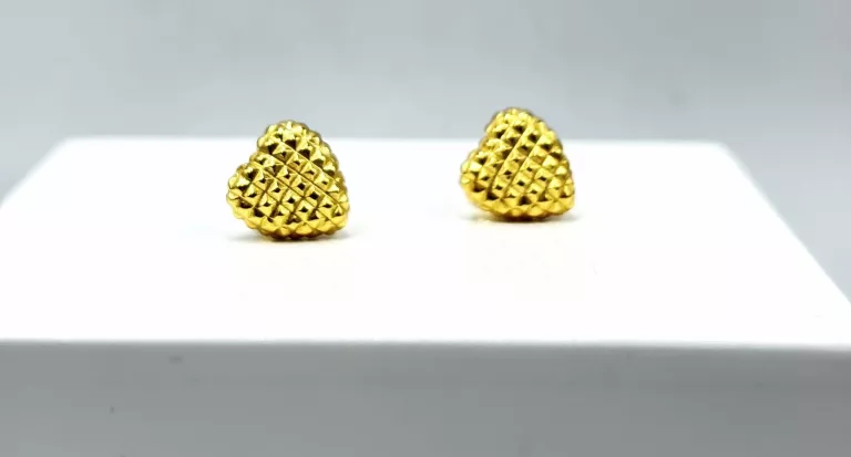 OLŚNIEWAJĄCE POZŁACANE KOLCZYKI W KSZTAŁCIE SERCA 925 1,6G