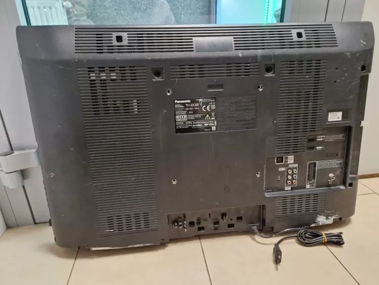 TELEWIZOR PANASONIC TX-L32C20E