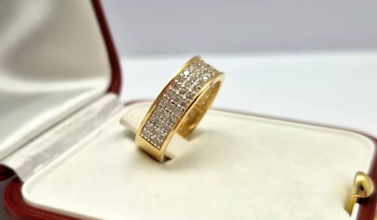 sliczny-zloty-pierscionek-585-363g-r10-rodzaj-2205-2