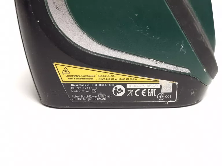 LASER KRZYŻOWY BOSCH UNIVERSAL LEVEL 2 + STATYW