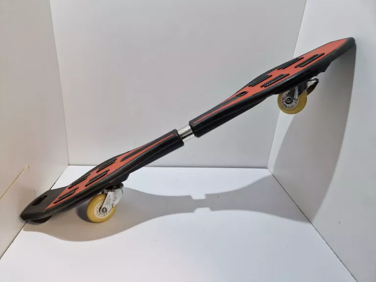 DESKOROLKA DWUKOŁOWA WAVEBOARD POLECAM!