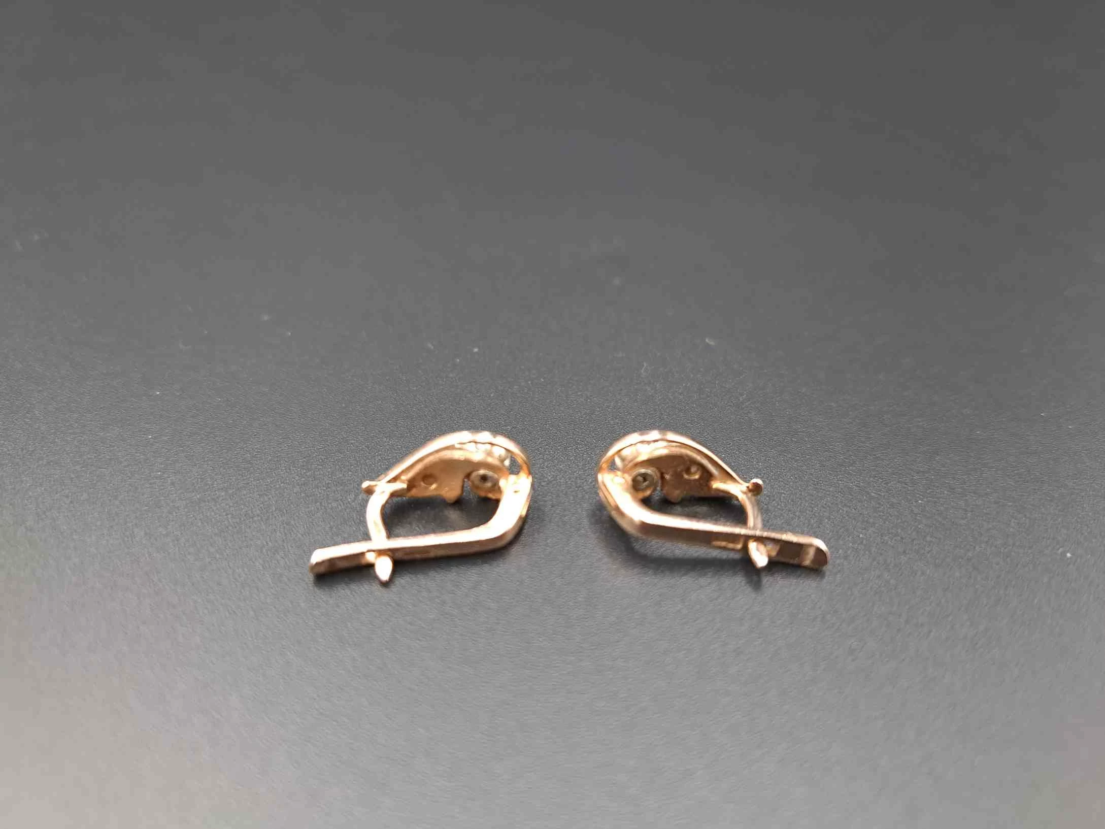 wyrob-jubilerski-uzywany-kolczyki-marka-bez-marki