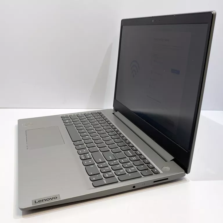 LAPTOP LENOVO IDEAPAD 3 15ADA05