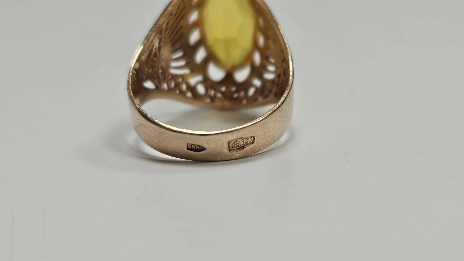 piekny-zloty-pierscionek-585-14k-545g-rozmiar-15-rozmiarsrednica-wew-mm-372-15