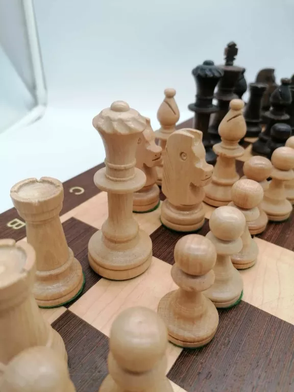 SZACHY DREWNIANE + ZEGAR SZACHOWY