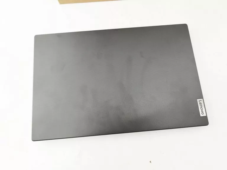 LAPTOP LENOVO V15 G2 ITL