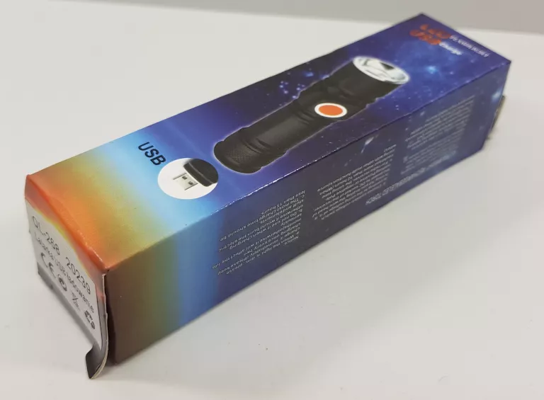 latarka-ladowana-usb-20239-stan-11323-2