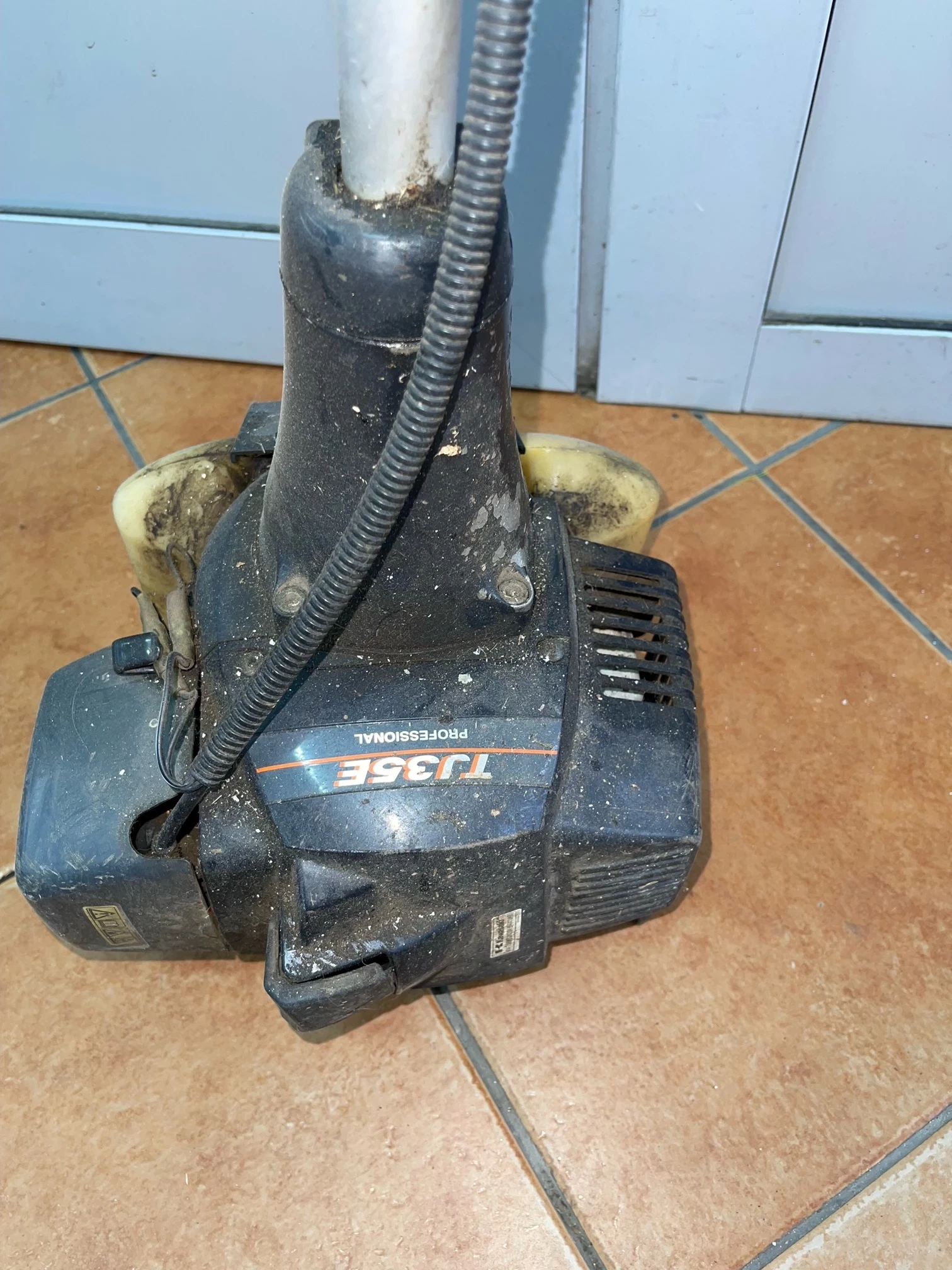 kosa-spalinowa-kawasaki-tj35-x800-16km-waga-narzedzia-2