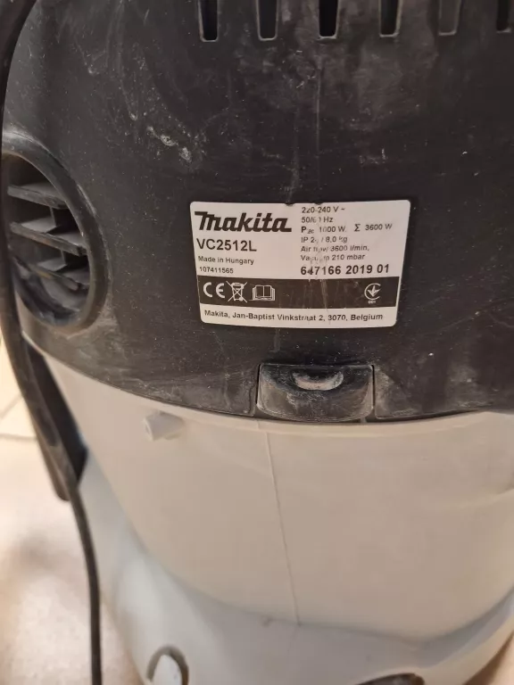 ODKURZACZ BUDOWLANY MAKITA VC2512L ORUROWANIE