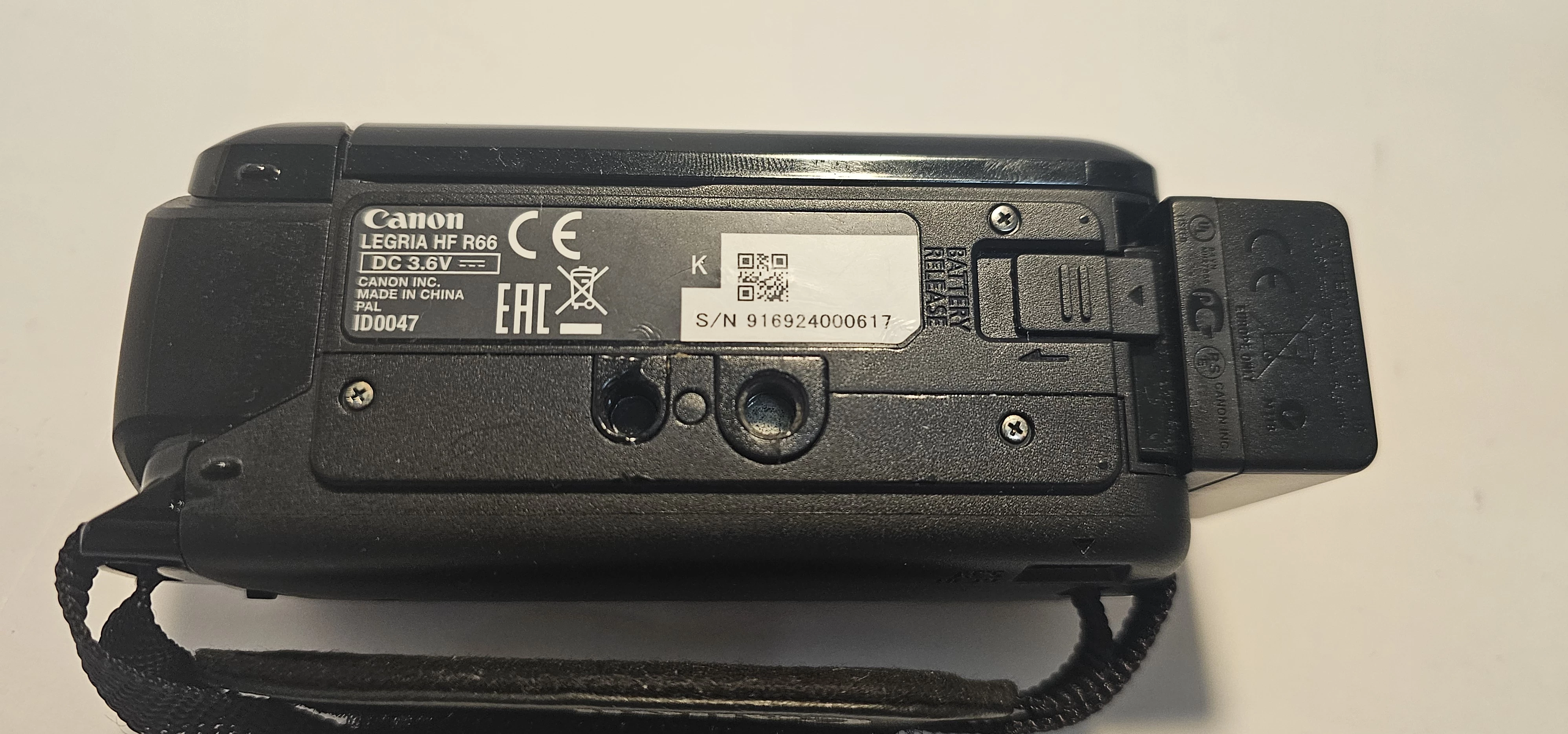 kamera-canon-legria-hf-r66-lad-marka-canon