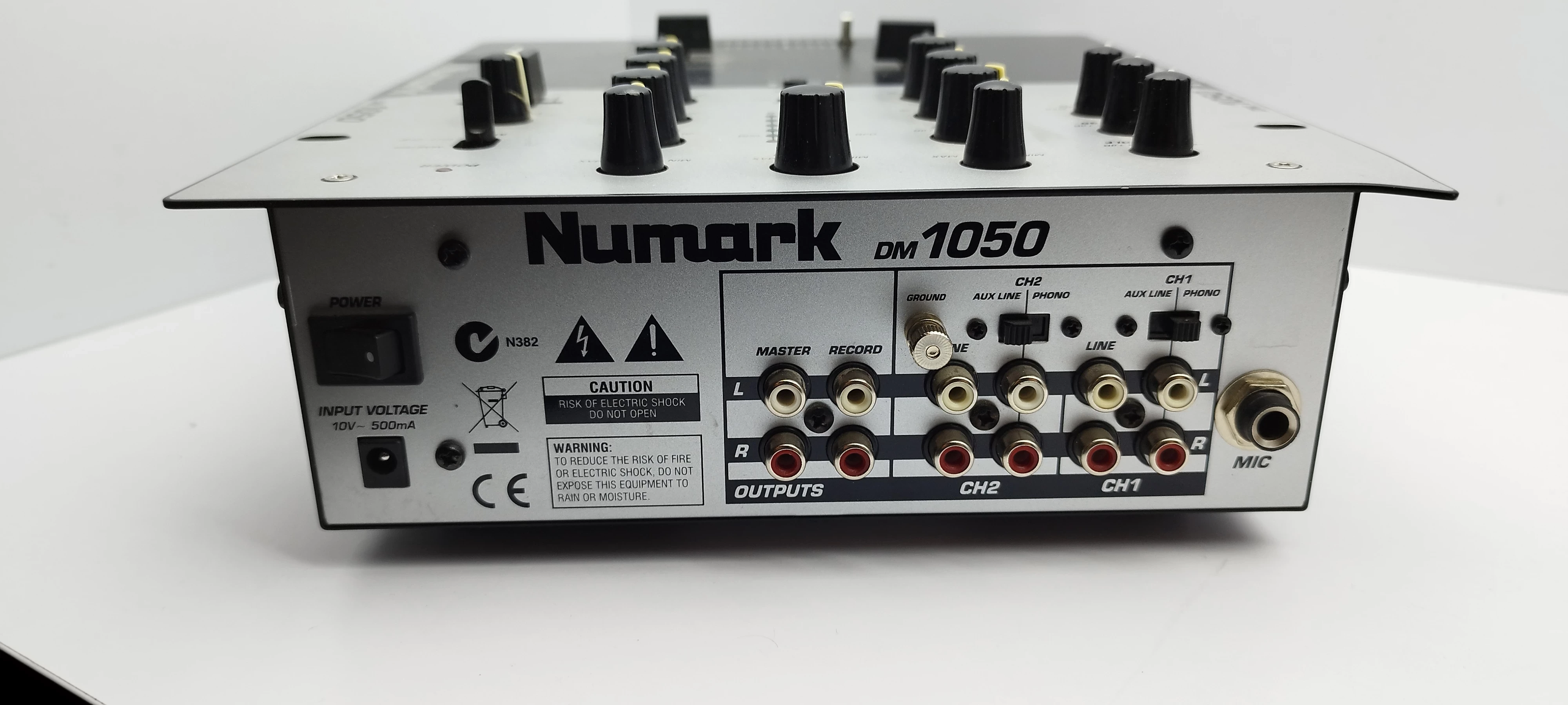 numark-dm-1050-mikser-dj-model-dm1050