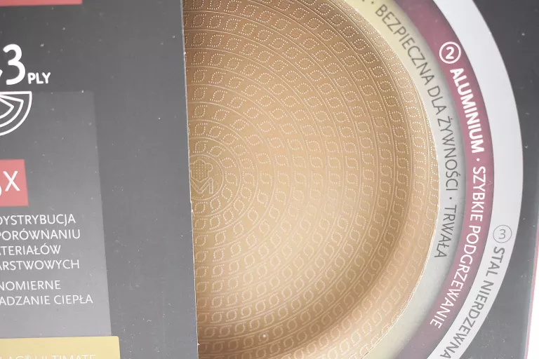 masterpro-by-karol-okrasa-patelnia-ze-stali-nierdzewnej-24-cm-marka-bez-marki