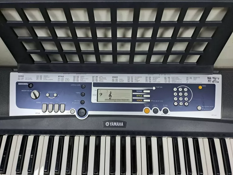 KEYBOARD YAMAHA YPT-210 SUPER STAN!