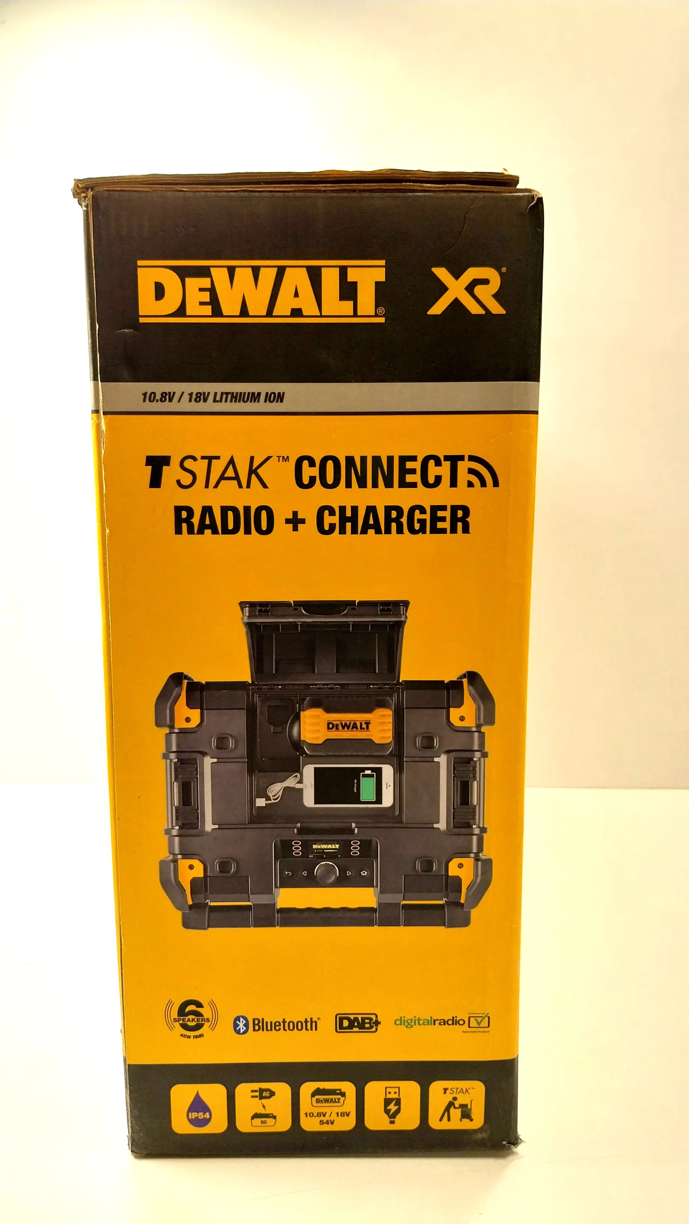 radio-budowlane-tstak-dewalt-dwst1-81078-product-id-1610b0dc-a054-4ea8-974e-c15d0ff6c466