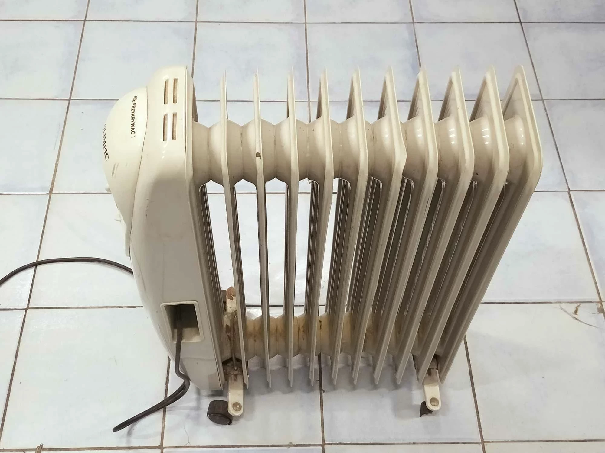 grzejnik-olimpic-kolor-dominujacy-bialy