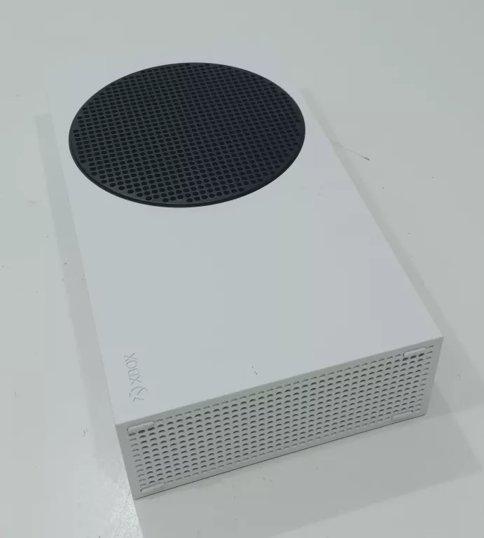 KONSOLA XBOX ONE SERIES S KOMPLET