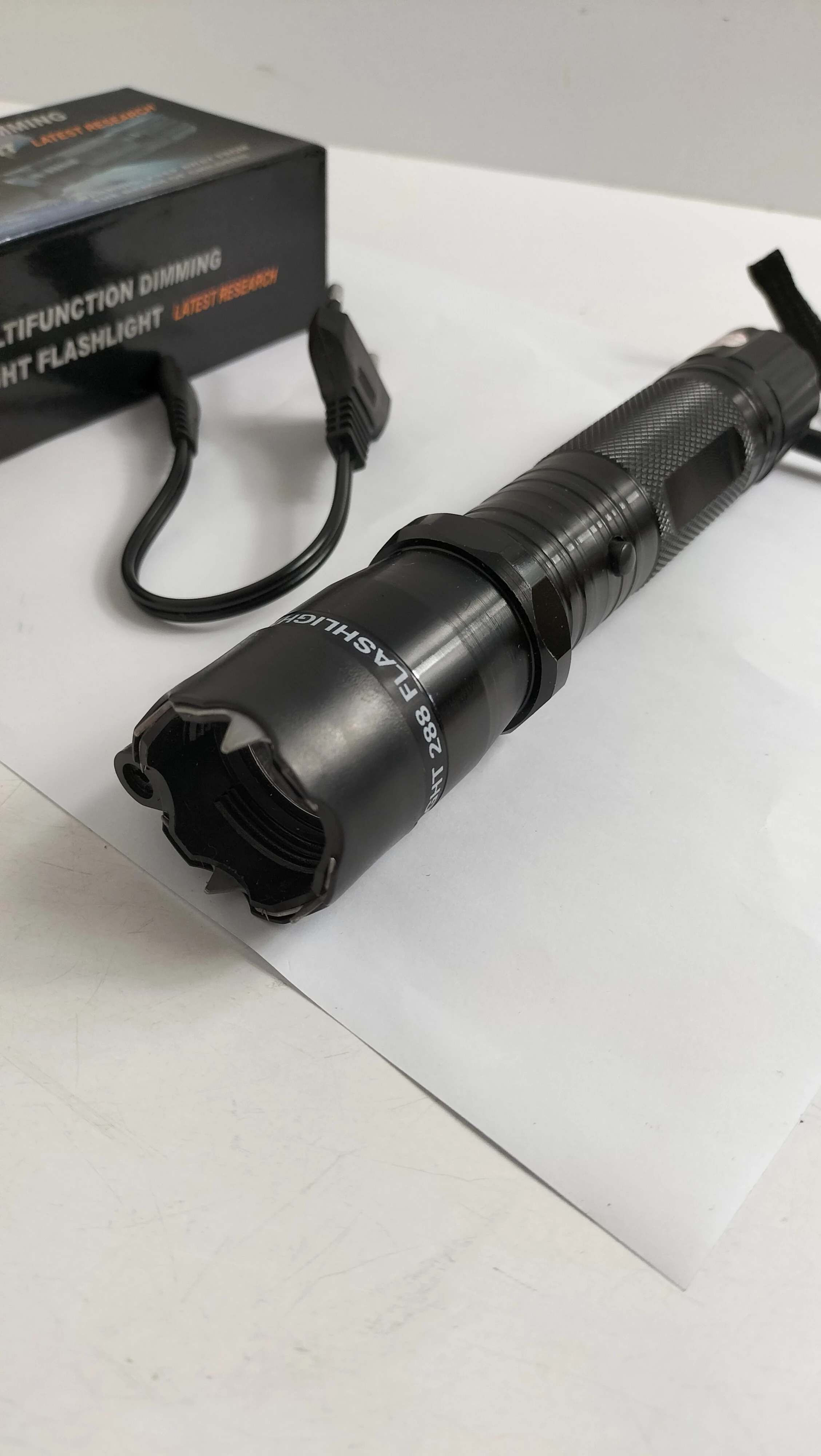 latarka-z-paralizatorem-ql-268-mrongowiusza-7-olsztyn