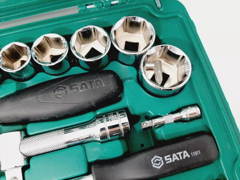 ZESTAW KLUCZY NASADOWYCH SATA 09013