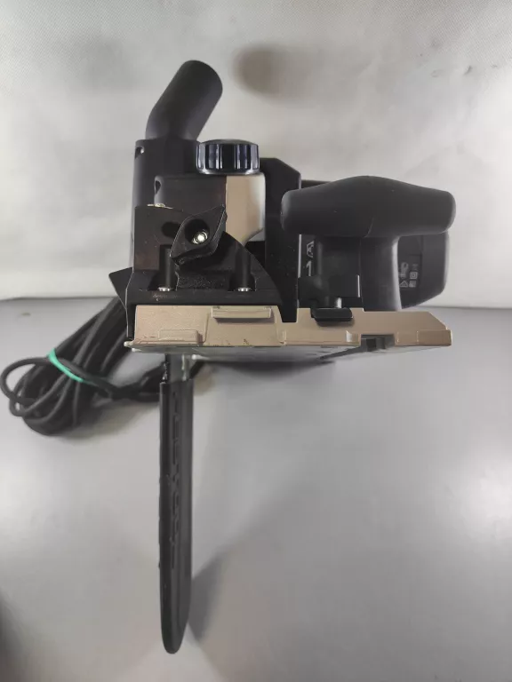 FESTOOL PILARKA MIECZOWA UNIVERS SSU 200 EB-PLUS